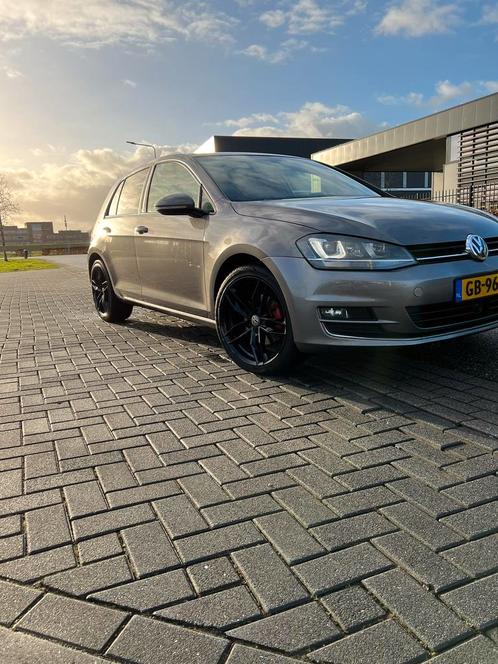 Volkswagen Golf 1.6 TDI 77KW DSG 2013 Grijs