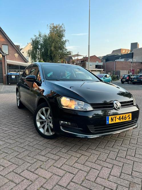 Volkswagen Golf 1.6 TDI 81KW 5D 2017 Zwart