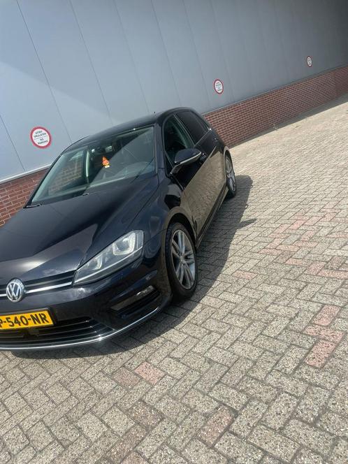 VOLKSWAGEN GOLF  1.6 TDI  DSG  2014  R-LINE  ZWART 