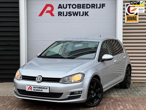 Volkswagen Golf 1.6 TDI Highline NaviCameraBluetooth