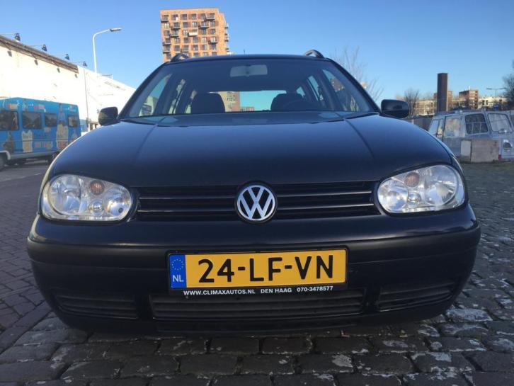 Volkswagen Golf 1.6 Variant 75KW AUT 2003 Zwart