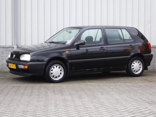 Volkswagen Golf 1.8 CL R.Stones 5 Deurs Zwart Automaat