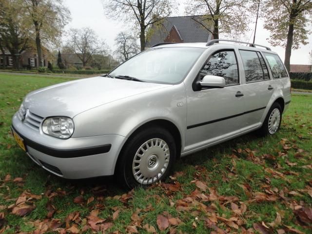 Volkswagen Golf 1.9 SDI Variant 50KW 2000 Grijs Airco 1650,-