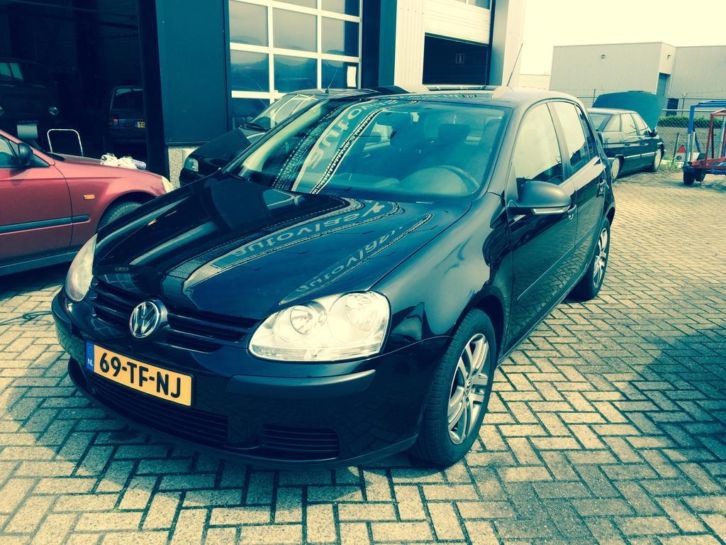 Volkswagen Golf 1.9 TDI 66KW 5D 06 Moederdag speciaal super