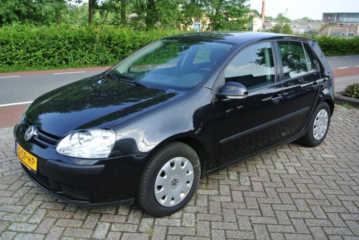 Volkswagen Golf 1.9 TDI 66KW 5D 2006 Zwart