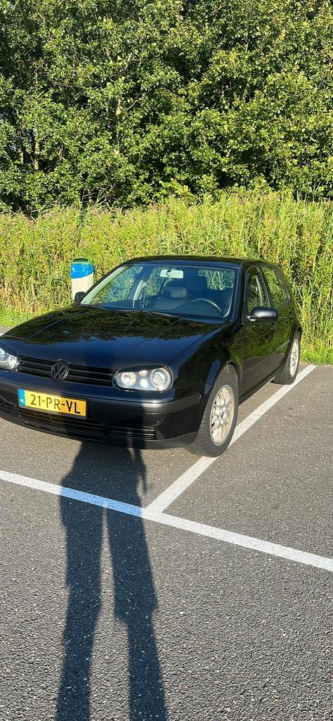 Volkswagen Golf 2.0 85KW 2000 Zwart