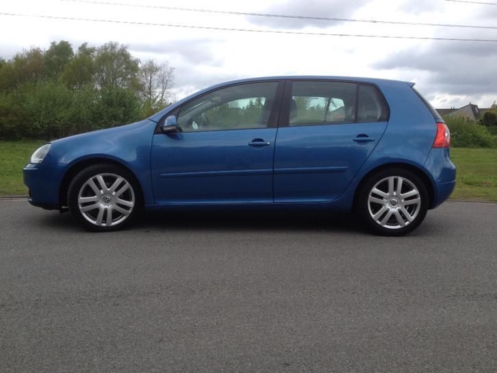 Volkswagen Golf 2.0 FSI 110KW 5D Aut6 2004 Blauw