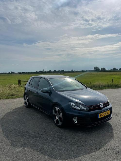 Volkswagen Golf 2.0 GTI 280 pk DSG 2010 Blauw