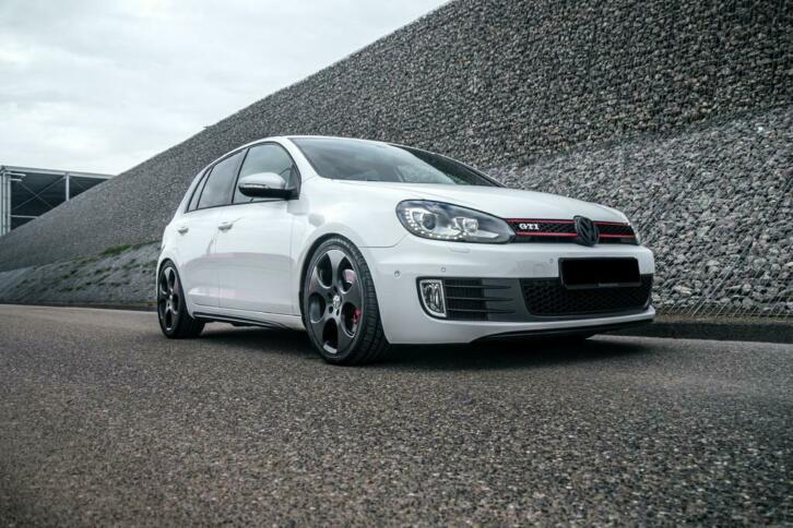 Volkswagen Golf 2.0 GTI DSG
