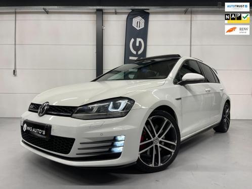 Volkswagen Golf 2.0 TDI GTDSportampSoundPANODynaudio