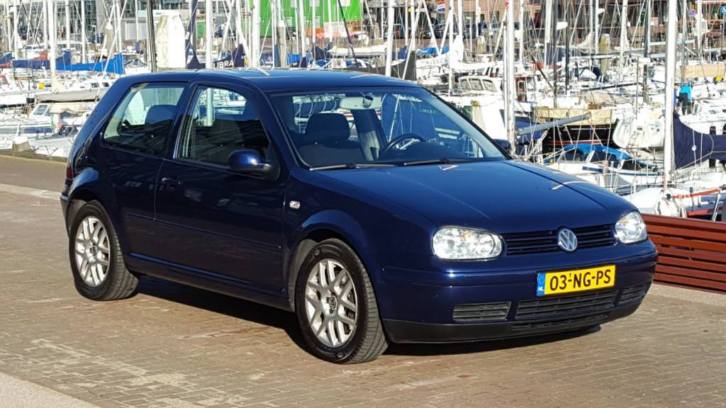 Volkswagen Golf 2.3 V5 170PK Highline  NL AUTO 