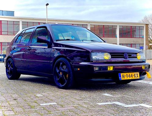 Volkswagen Golf 2.8 VR6 Highline Mulberry 128KW AUT