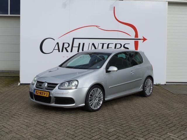 Volkswagen Golf 3.2 R32 NAVI LEDER XENON