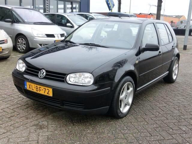 Volkswagen Golf 4 1.4 55KW 1999 Zwart 5 deurs