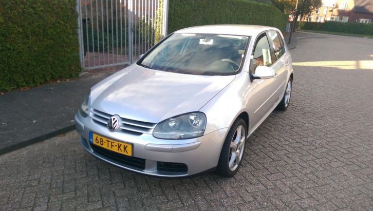 Volkswagen Golf 5 2.0 tdi 2004 Grijs airco