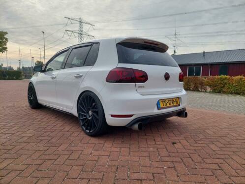 Volkswagen Golf 6 GTI DSG