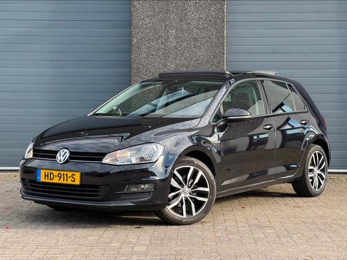 Volkswagen Golf 7 1.2 TSI 110PK  PANO  CUP  NAVI  PDC 