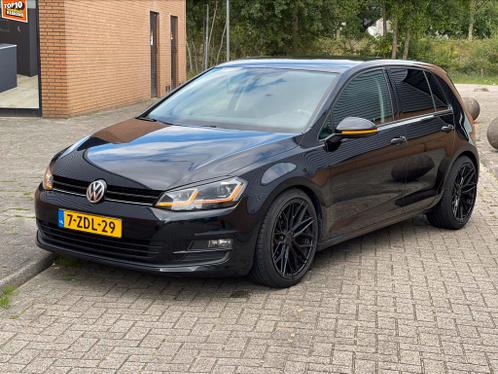 Volkswagen Golf 7 1.2 TSI R-Look Zwart 140 PK