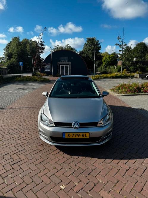 Volkswagen Golf 7 1.4 TSI highline DSG eind 2015 Grey