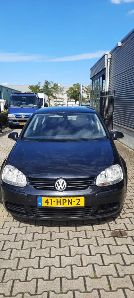 Volkswagen Golf BlueMotion 1.9 TDI 2009 Zwart 5DRS