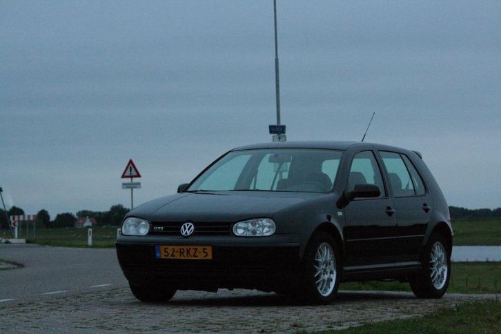 Volkswagen Golf GTI 1.8 T 1998 zwart lederen interieur 