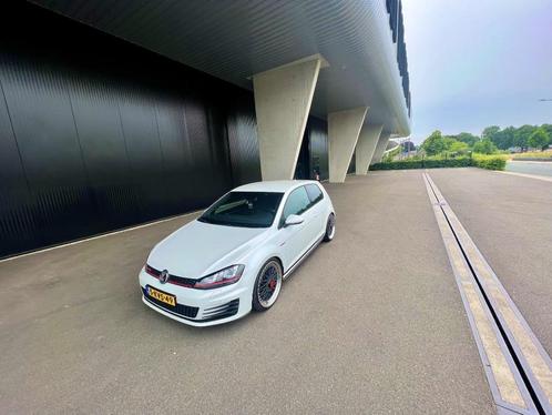 Volkswagen Golf GTI performance 300 pk nl auto LED dynaudio