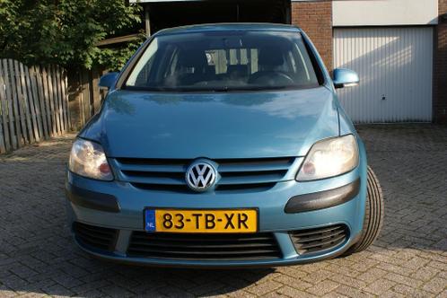 Volkswagen Golf Plus 1.4 16V 59KW 2006 Blauw  nw. apk. 3250,