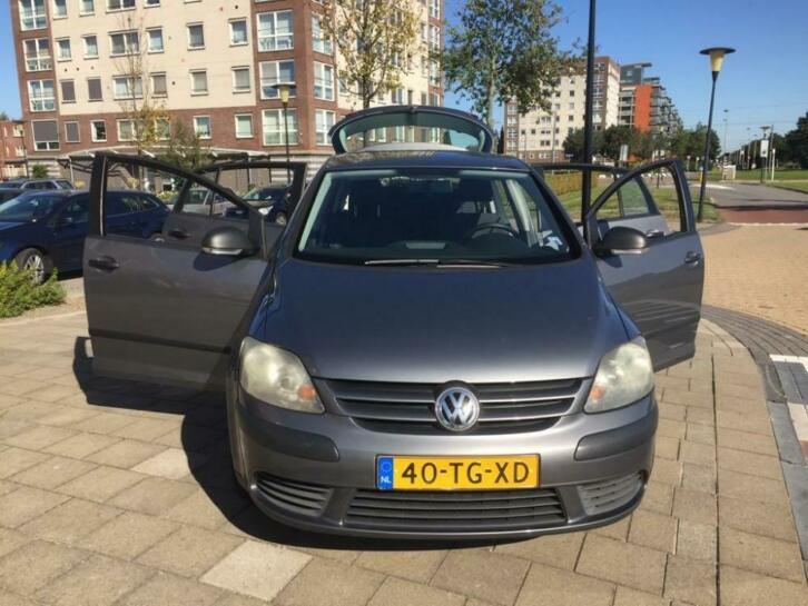 Volkswagen Golf Plus 1.6 FSI 85KW 2006 Grijs