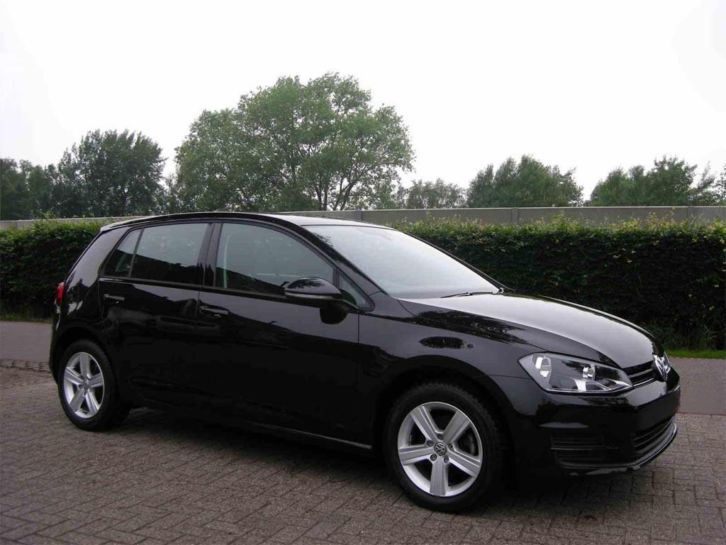 Volkswagen Golf Shortlease - 429,- per maand