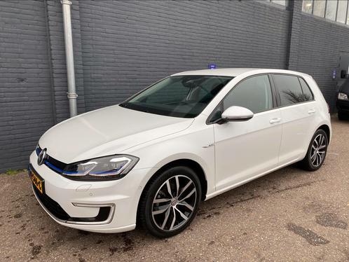 Volkswagen Golf VII E-golf Elektromotor 136pk 5D Aut 2017