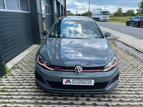 Volkswagen Golf VII GTI TCRPANOALARMBOMVOL