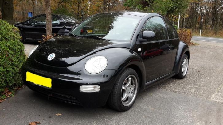 Volkswagen NEW Beetle 2.0 85KW 1999 Zwart