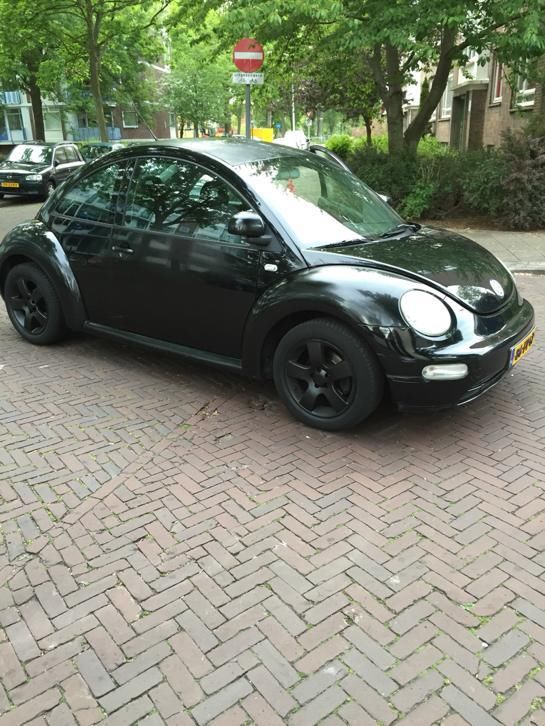 Volkswagen NEW Beetle 2.0 85KW 2000 Zwart met NAP pas