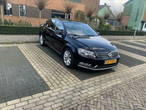 Volkswagen Passat 1.4 TSI 90KW 2012 Zwart