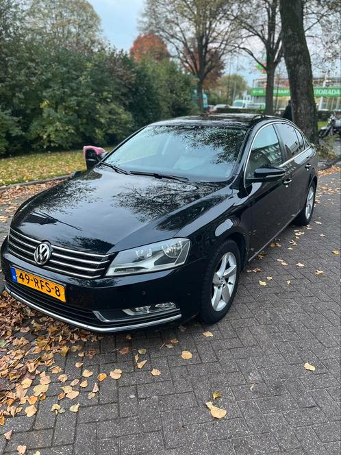 Volkswagen Passat 1.4 TSI 90KW DSG 2011 Zwart