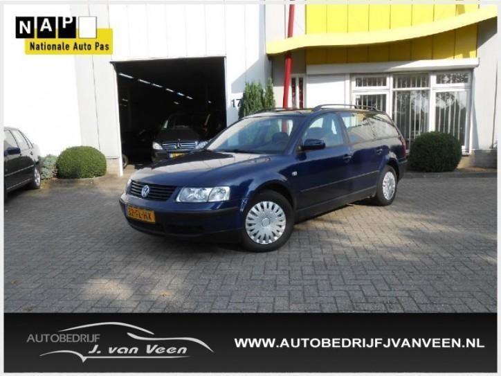 Volkswagen Passat 1.9 TDI Trendline, Leder, Airco, Weinig km