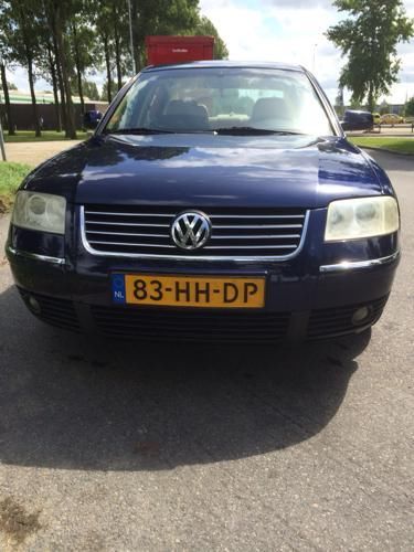 Volkswagen Passat 2.0 85KW 2001 Blauw
