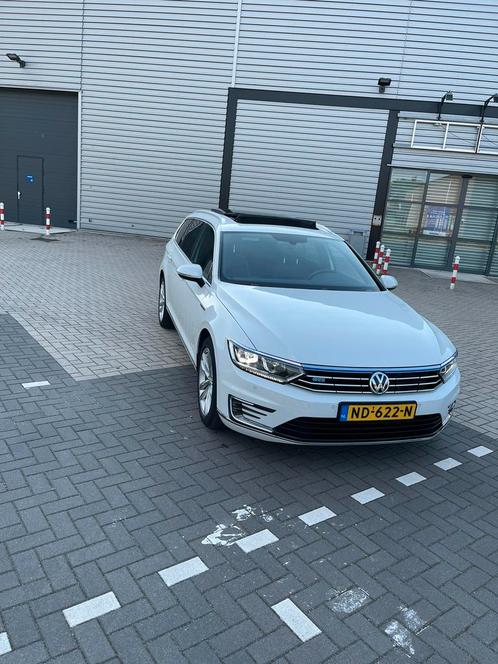 Volkswagen Passat GTE 1.4 TSI 160KW Phev VAR Dsg6 2016 Wit