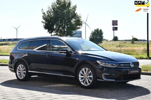 Volkswagen Passat Variant 1.4 TSI GTE HighlinePanoKeyless