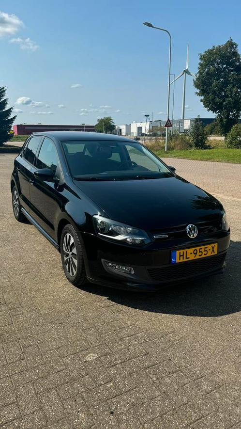 Volkswagen Polo 1.0 TSI 70KW 5D Bluemotion 2015 Zwart