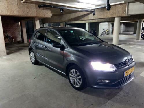 Volkswagen Polo 1.2 TSI 66KW 2017 donkergrijs PERFECTE STAAT