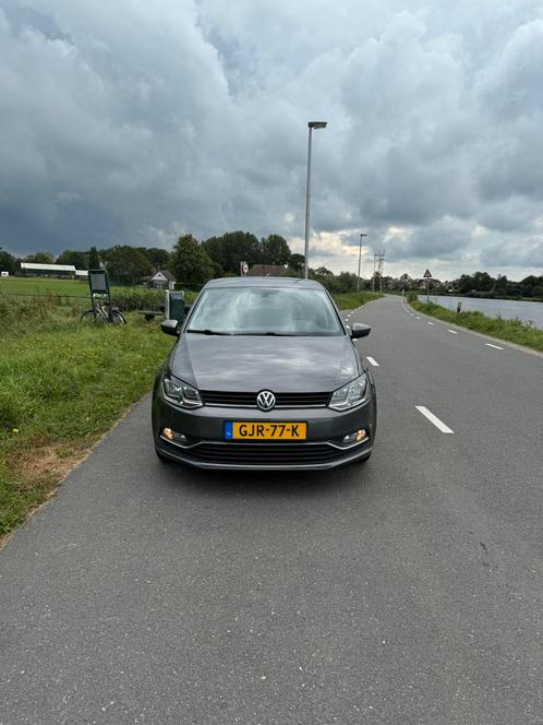 Volkswagen Polo 1.2 TSI  SOUND  CARPLAY  STOELVERW.