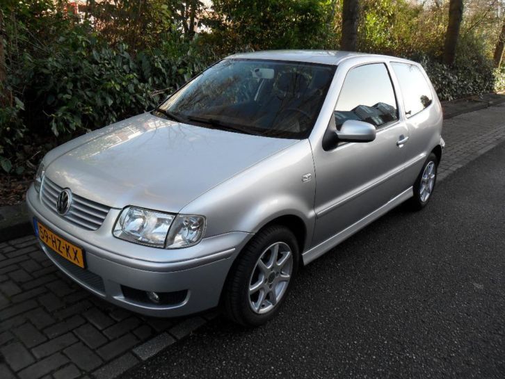Volkswagen polo 1.4 16v 55kw bouwjaar 039 2002 