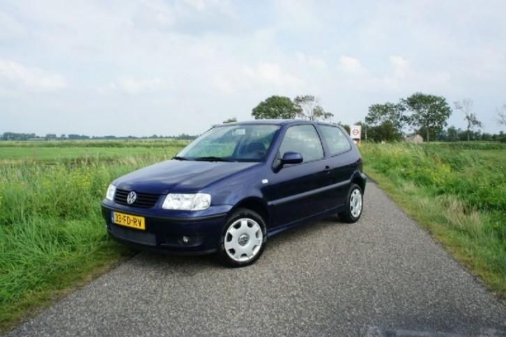 Volkswagen Polo 1.4 16V Comfortline Automaat (bj 2000)