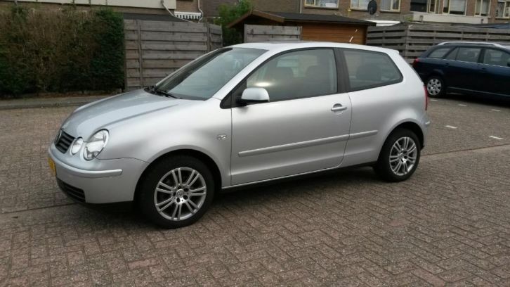 Volkswagen Polo 1.4 16v Highline 2003