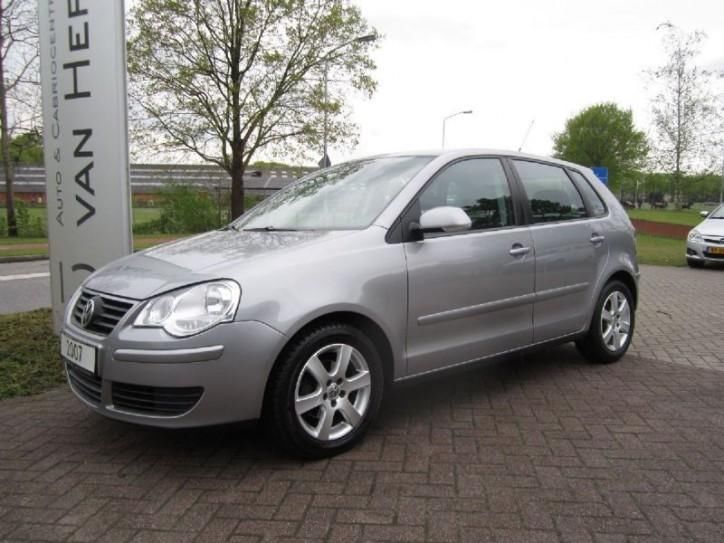 Volkswagen Polo 1.4 16v sportline 59kWCLIMATE CONTROL5 DRS