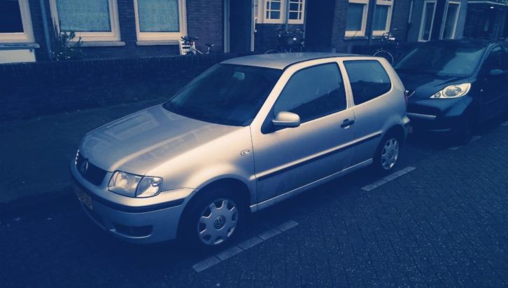 Volkswagen Polo 1.4 44KW 2001 Grijs