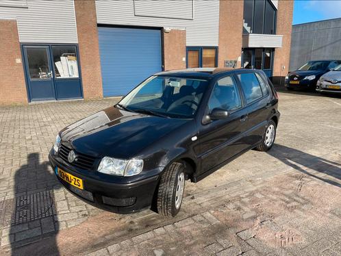 Volkswagen Polo 1.4 44KW 2001 Zwart