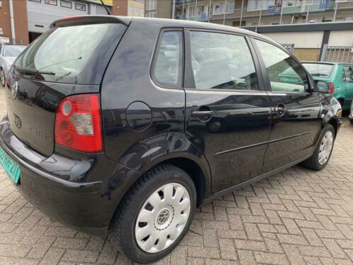 Volkswagen Polo 1.4 55KW 2004 Zwart