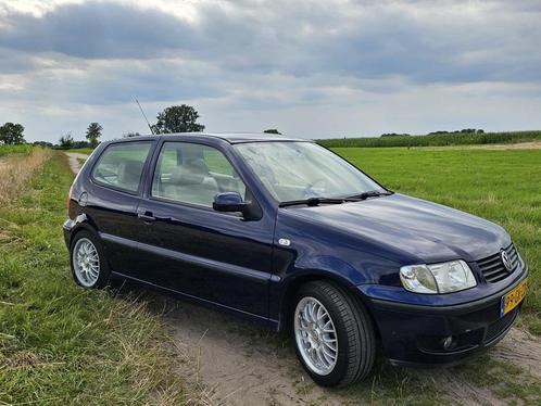 Volkswagen Polo 1.4   Blauw - lederen bekleding - lt 150K km